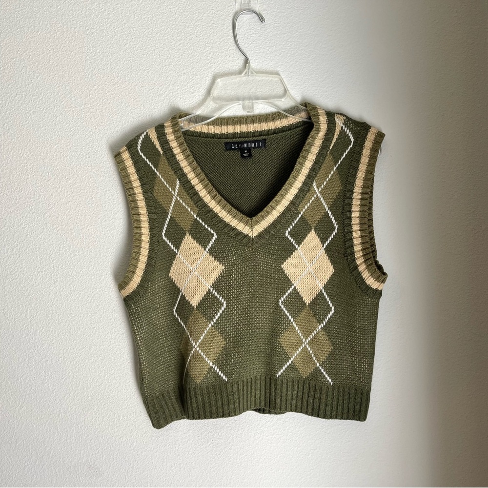 Green/Creme Pattern Sweatervest - image 4